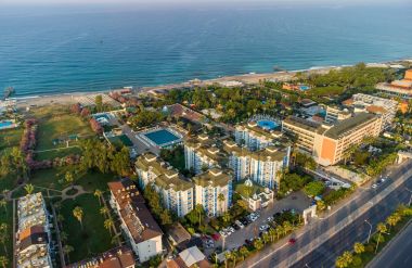 THE GARDEN BEACH HOTEL